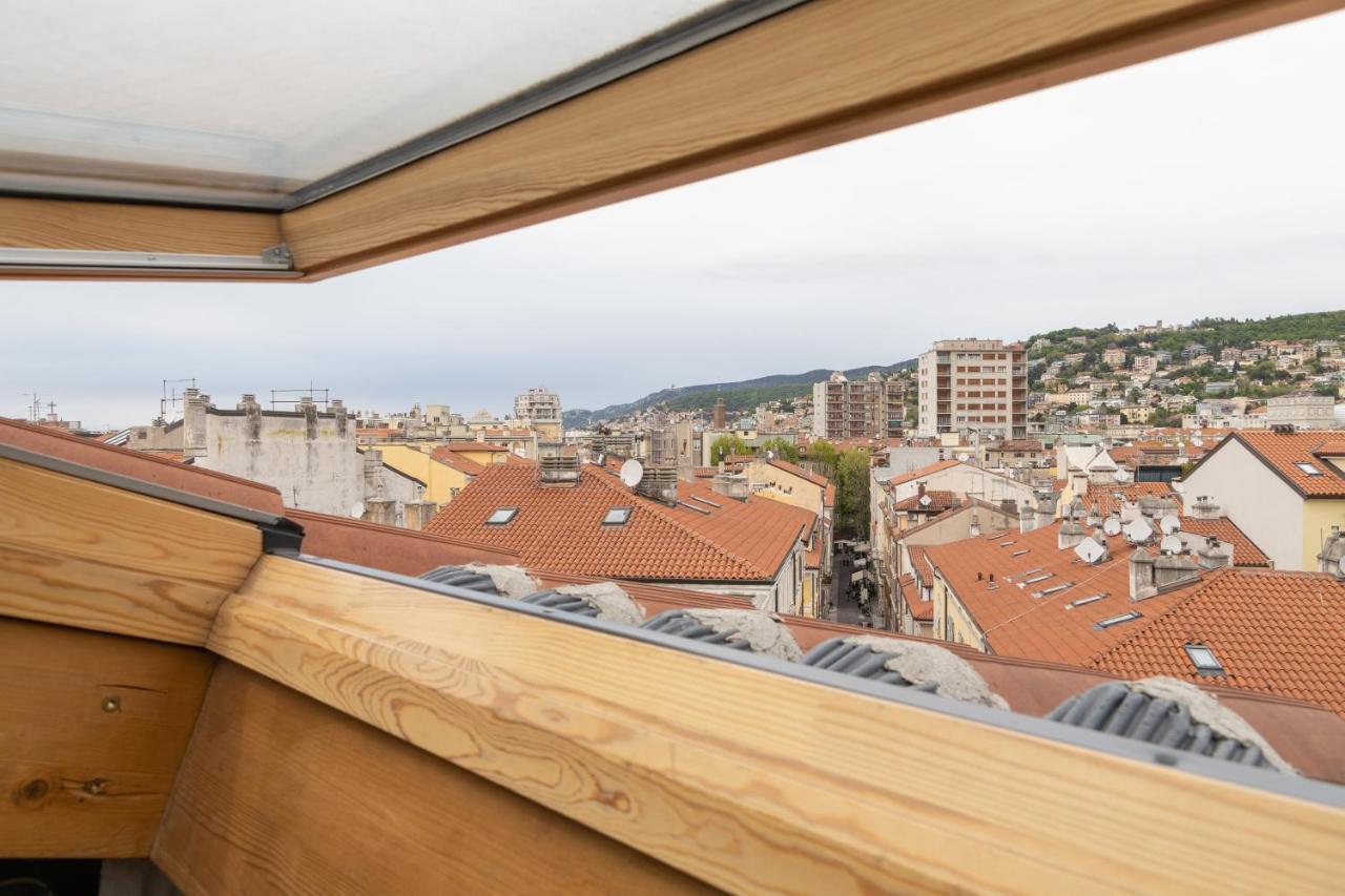 Svevo, Rustico Centrale Con Parcheggio A Trieste Exterior foto